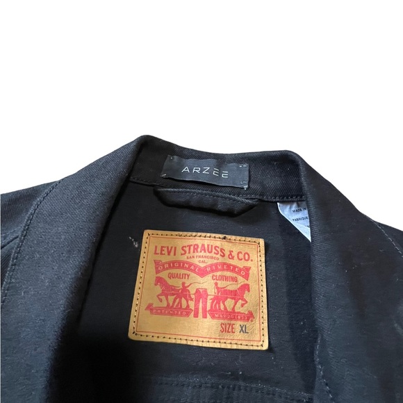 RARE Levis Artist Collab Jacket - Picture 4 of 6